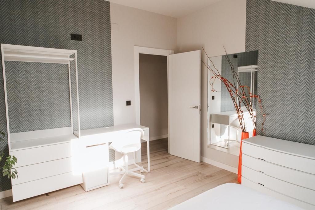 Mk77 Leon - Atiko Apartment Ngoại thất bức ảnh